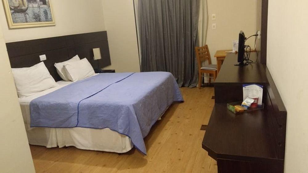 Hotel Brisa Rio Jacareí Esterno foto
