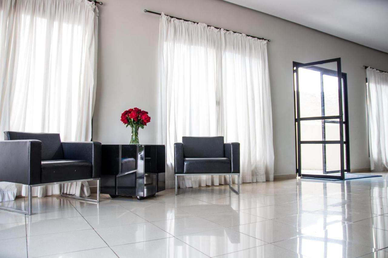 Hotel Brisa Rio Jacareí Esterno foto