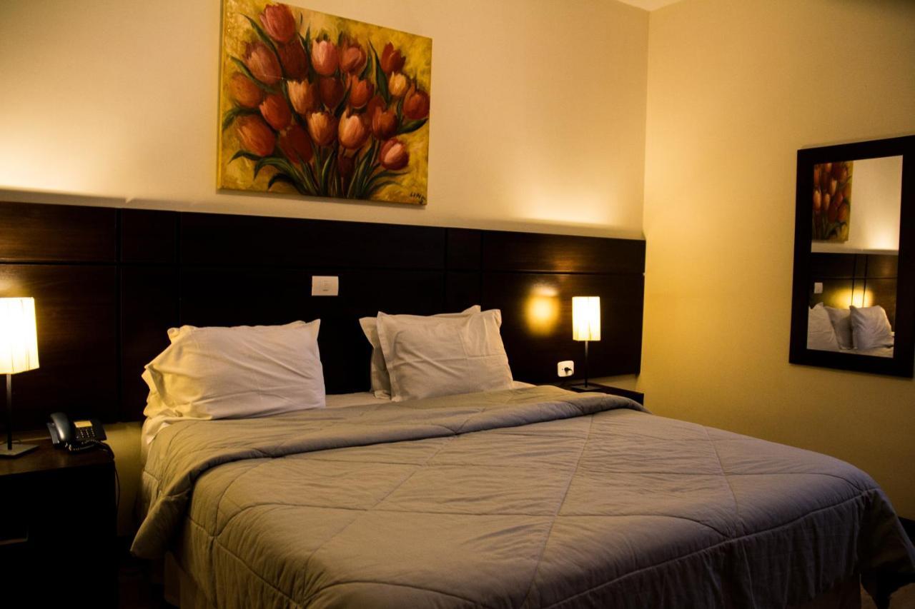 Hotel Brisa Rio Jacareí Esterno foto