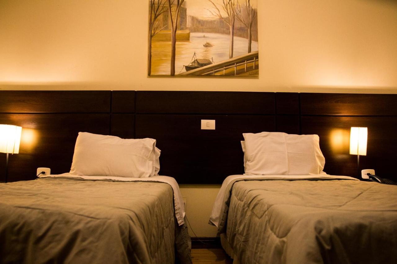 Hotel Brisa Rio Jacareí Esterno foto